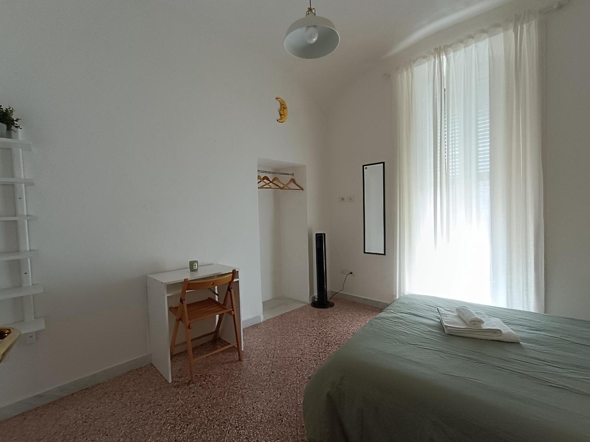 Bnb Etnuvio, Double Rooms In Napoli Bagian luar foto