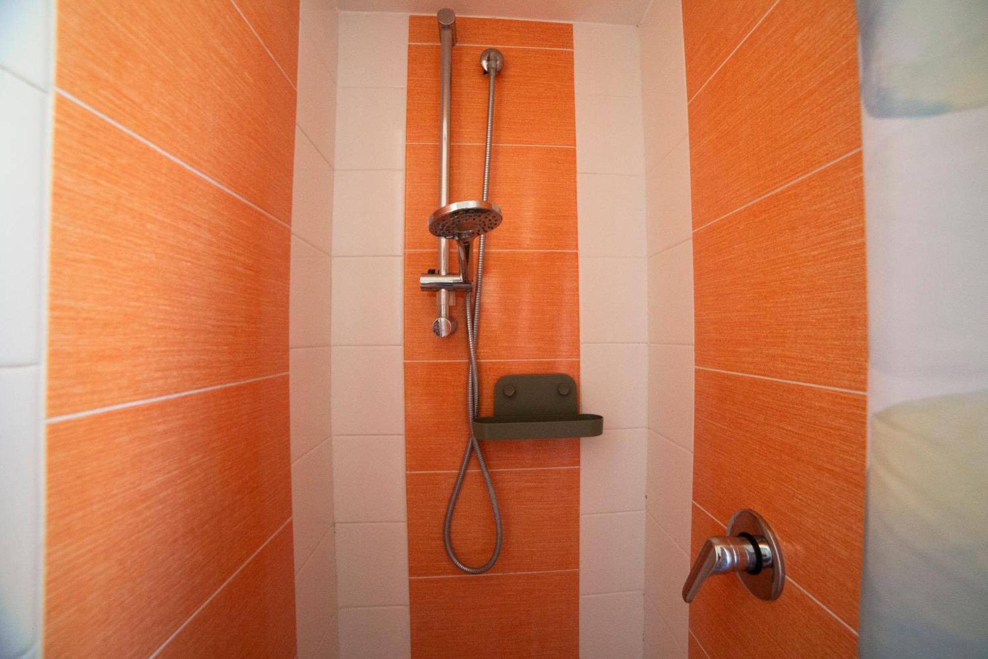 Bnb Etnuvio, Double Rooms In Napoli Bagian luar foto
